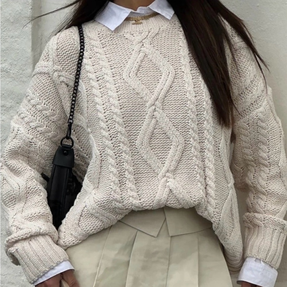 Princess Polly Anaya Oversized Cable
NWOT
Knite Sweater Womens Size Medium/Large